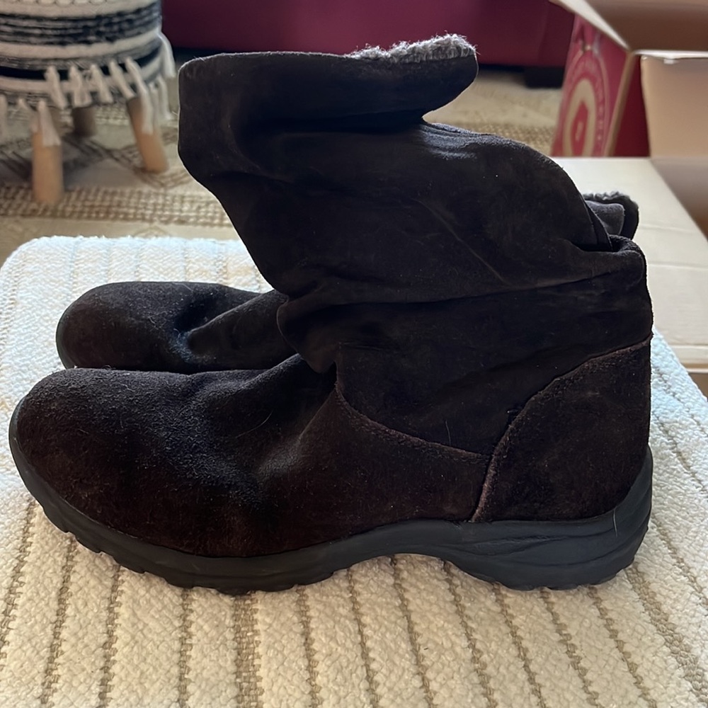 Boots!! - Picture 2 of 2